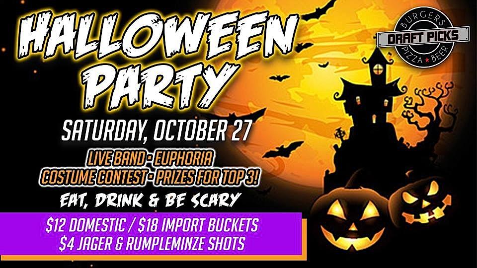 Halloween Party at Draft Picks Sports Bar in Naperville OPA Chicago