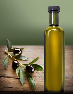 Bottle of healthy, delicious olive oil