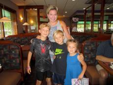 Family enjoying breakfast at Buffalo Restaurant in Buffalo Grove