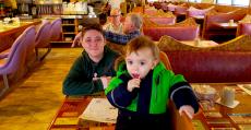 Family enjoying lunch at Oak Lawn Restaurant in Oak Lawn