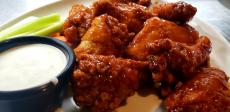The famous wings at Union Ale House in Prospect Heights